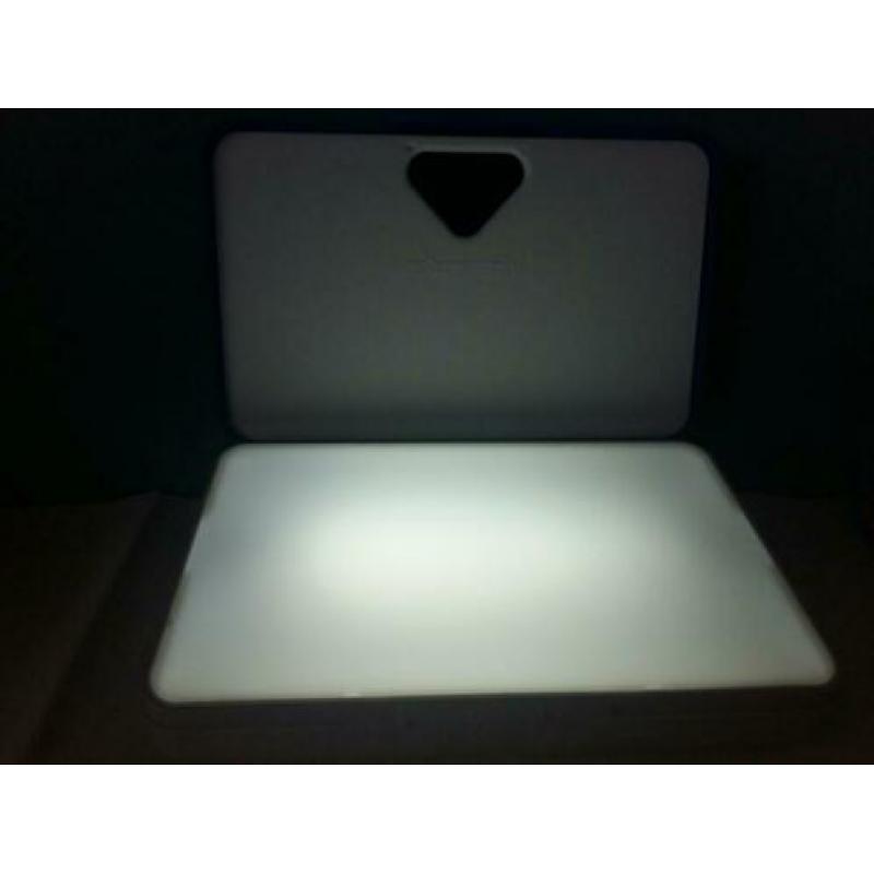 Globox embossing lichtbak in nette staat