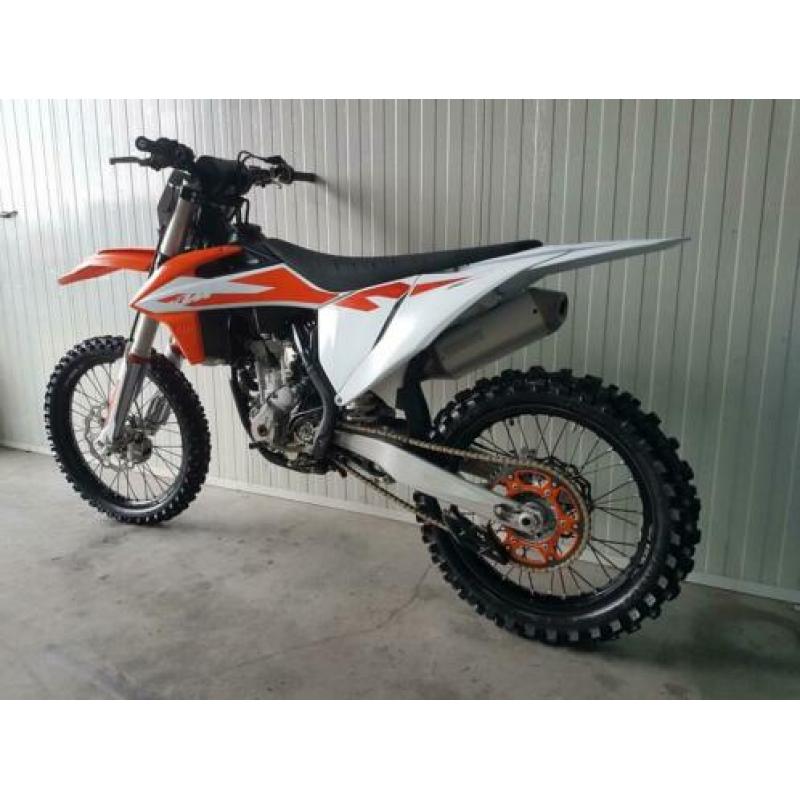 Ktm sxf 250 2020 sx f ZGAN 21 uur. INRUIL MOGELIJK