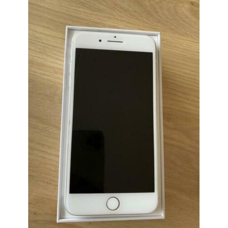 iPhone 8plus 64GB