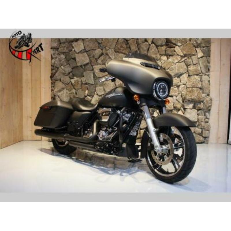 HARLEY DAVIDSON FLHXS Street Glide Special 107 Ci (bj 2017)