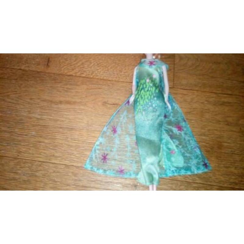 (barbie) pop van frozen: Elsa