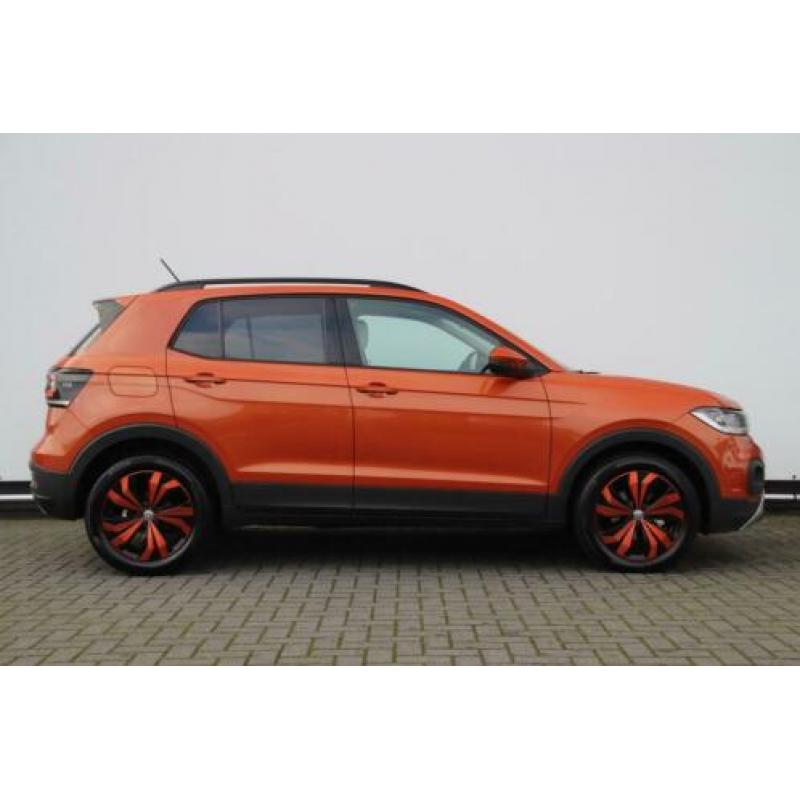 Volkswagen T-Cross 1.0 TSI 116PK Life | LED | 17" Velgen | P