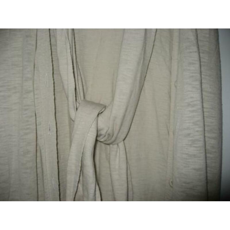 ecru lang mouwloos vest van Question? mt XL