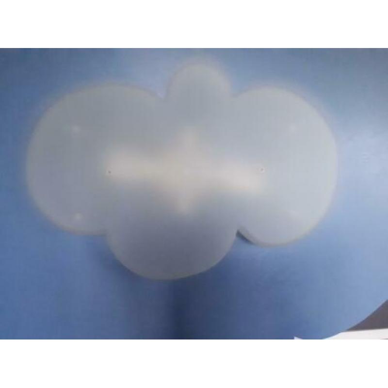 Wolkenlamp van ikea