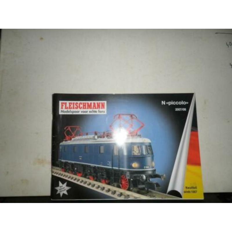 20x div catalogus div merken
