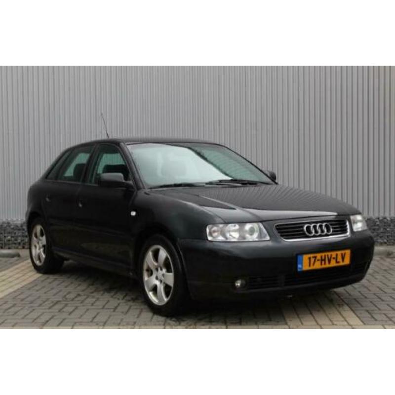 Audi A3 1.6 Attraction LPG/G3 Climatecontrol, Trekhaak, 5 de