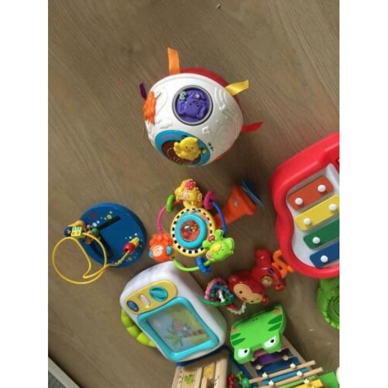 Diverse baby/dreumes speelgoed