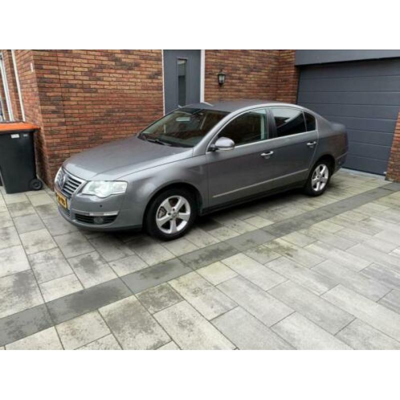 Volkswagen Passat Highline business 2.0 FSI AUT 2006