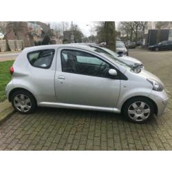 Toyota Toyota Aygo 2007 Diesel Grijs