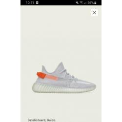 Yeezy boost 350 V2 tailflag size 10.5