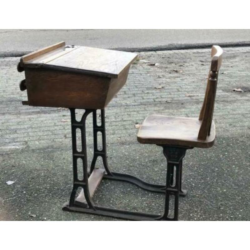 Schoolbank / klepkast / bureau / buro / vintage / antiek