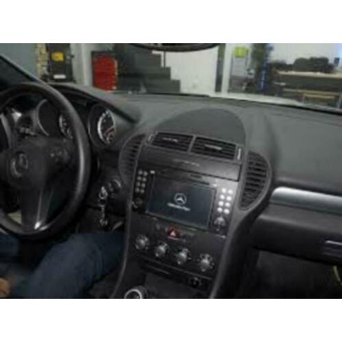 Navigatie mercedes slk bouwjaar 2006 dvd parrot carkit usb