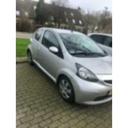 Toyota Toyota Aygo 2007 Diesel Grijs