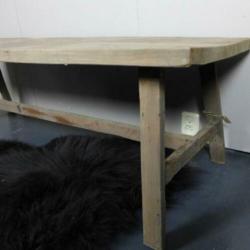 Stoere landelijke salontafel van Aura Peeperkorn