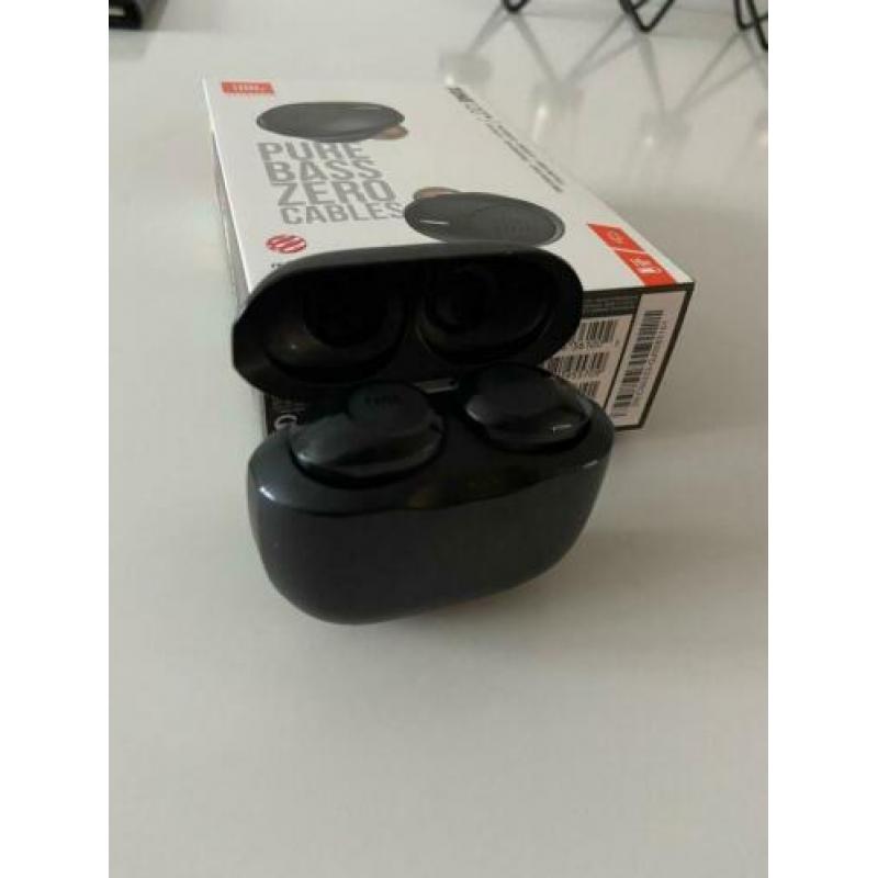 JBL TUNE 120 in-ear oordopjes