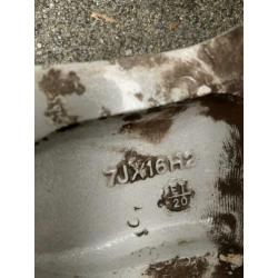 BMW 3 Serie lichtmetaal velgen Autec 16 E36 316 318 325