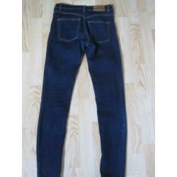 MOOIE DAMES JEANS van MONKI. Maat:27.