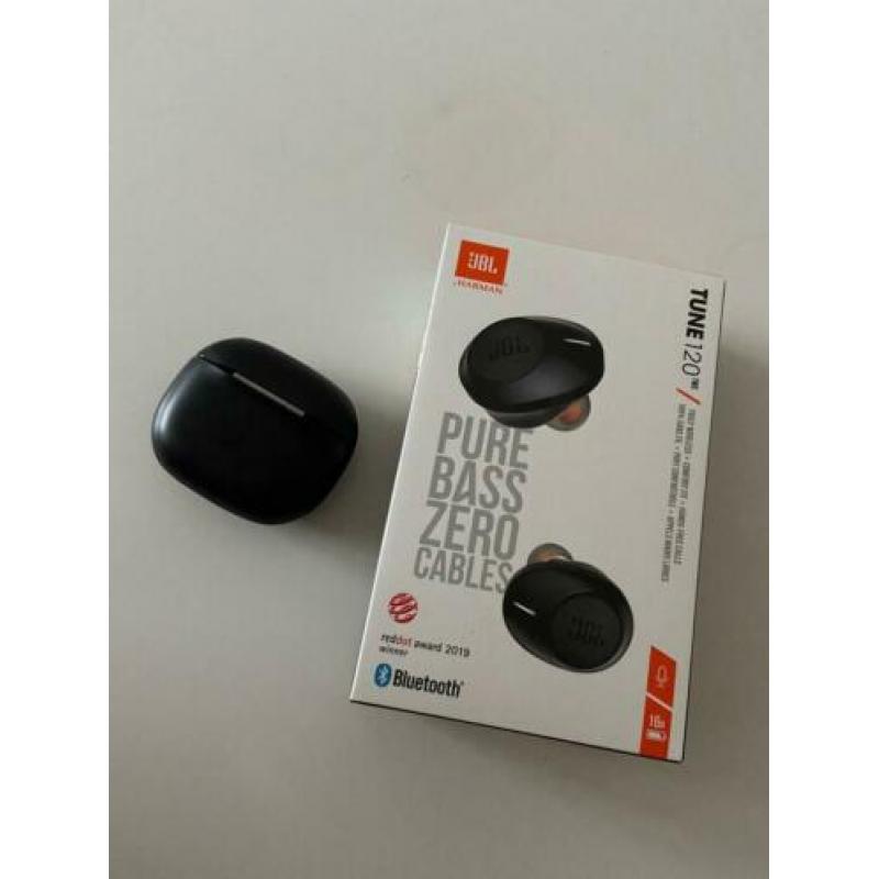 JBL TUNE 120 in-ear oordopjes