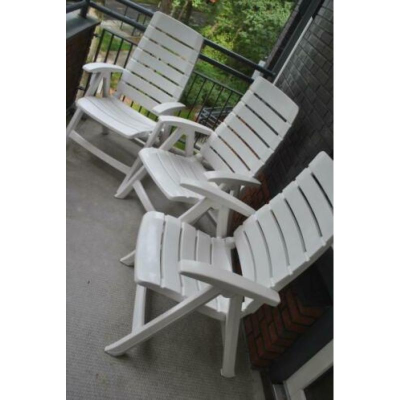 Tuinstoelen met kussens, 3 stuks, wit, nette staat