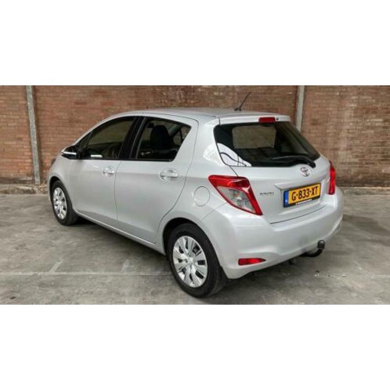 Toyota Yaris 1.3 VVT-i AUT. Dynamic, NAVI, CAMERA,TREKHAAK