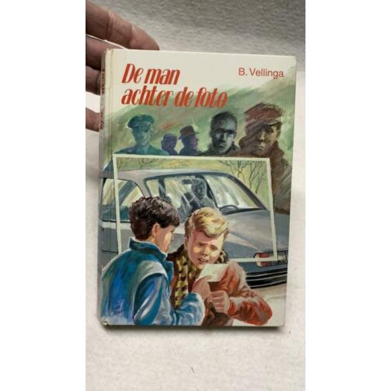 Boek De man achter de foto door B Vellinga