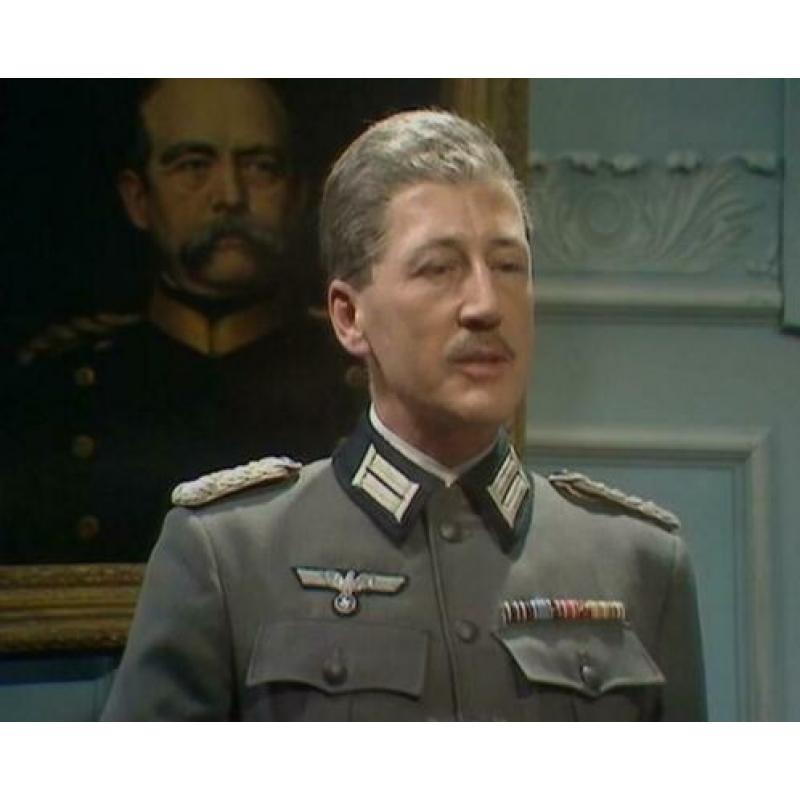 Colditz de spannende serie (uit jaren 70) beide seizoenen