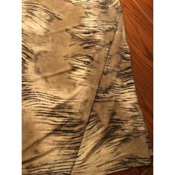 Tuniek met bijbehorende rok in dierprint