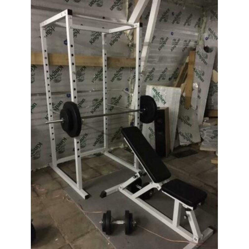Fitness apparatuur dumbells etc