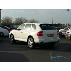 Porsche Cayenne 3.6 automaat, leer navi, 2 x PDC, luchtverin