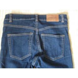 MOOIE DAMES JEANS van MONKI. Maat:27.