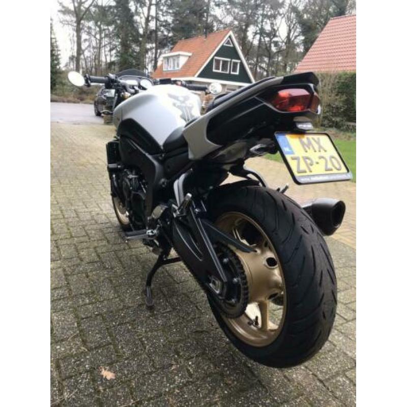 Yamaha FZ8 abs 2011 nakedbike wit 100pk
