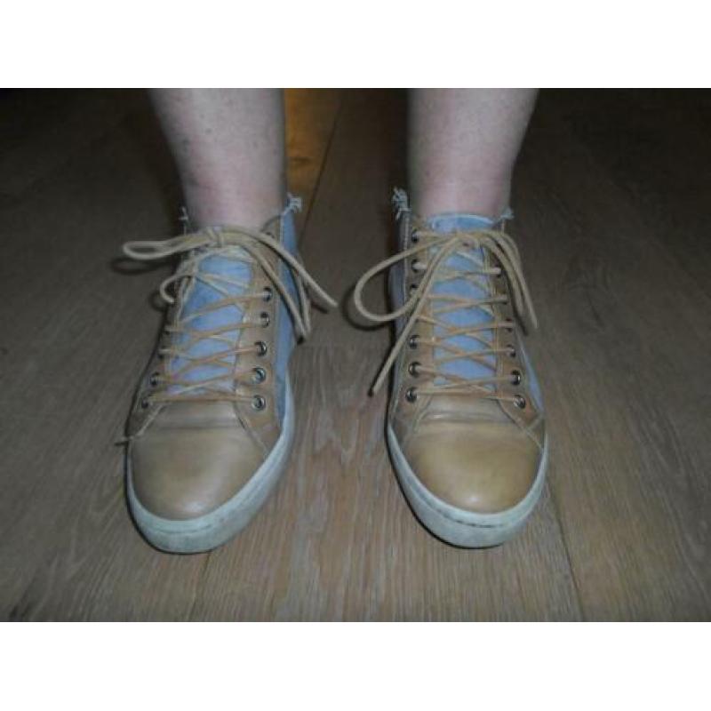 Sneakers maat 38 denim en beige