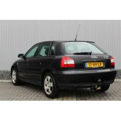 Audi A3 1.6 Attraction LPG/G3 Climatecontrol, Trekhaak, 5 de