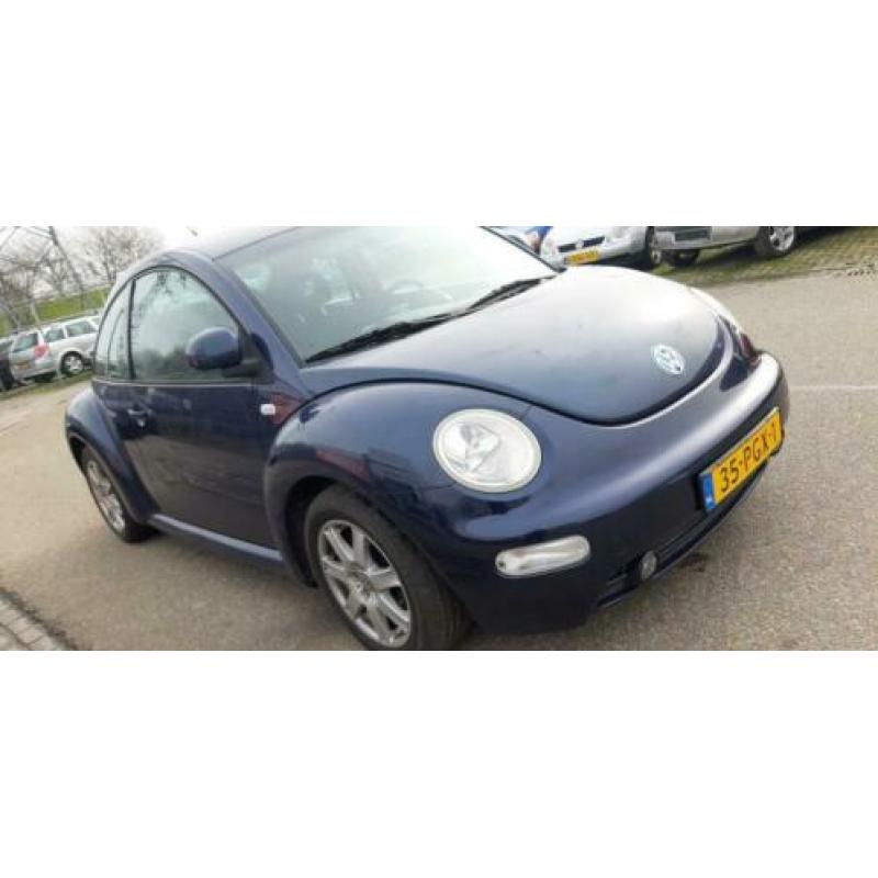 Volkswagen New Beetle 2.0 Highline , met Airco