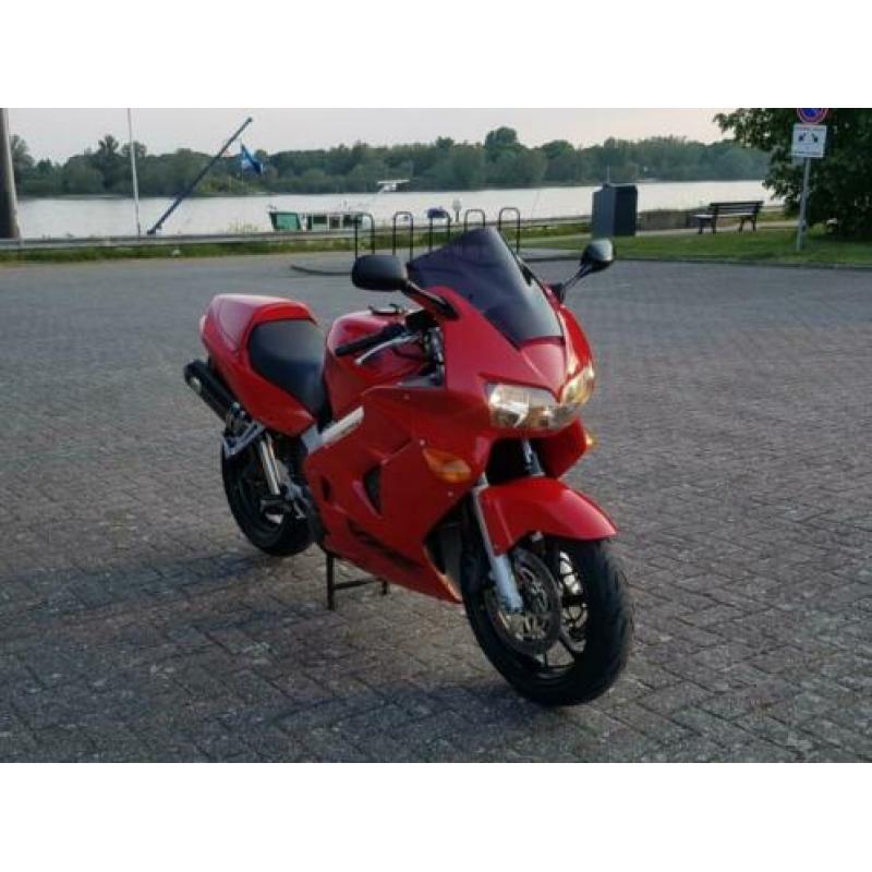 Honda Vfr 800FI