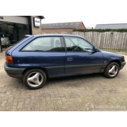 Opel Astra TAILGATE 1.6 (bj 1994)