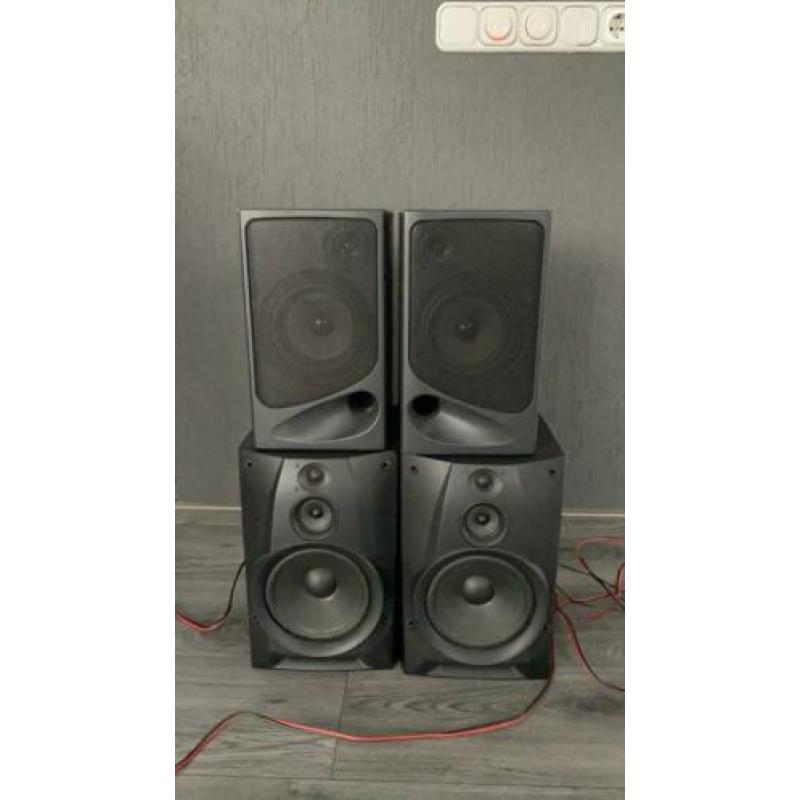4 speakers