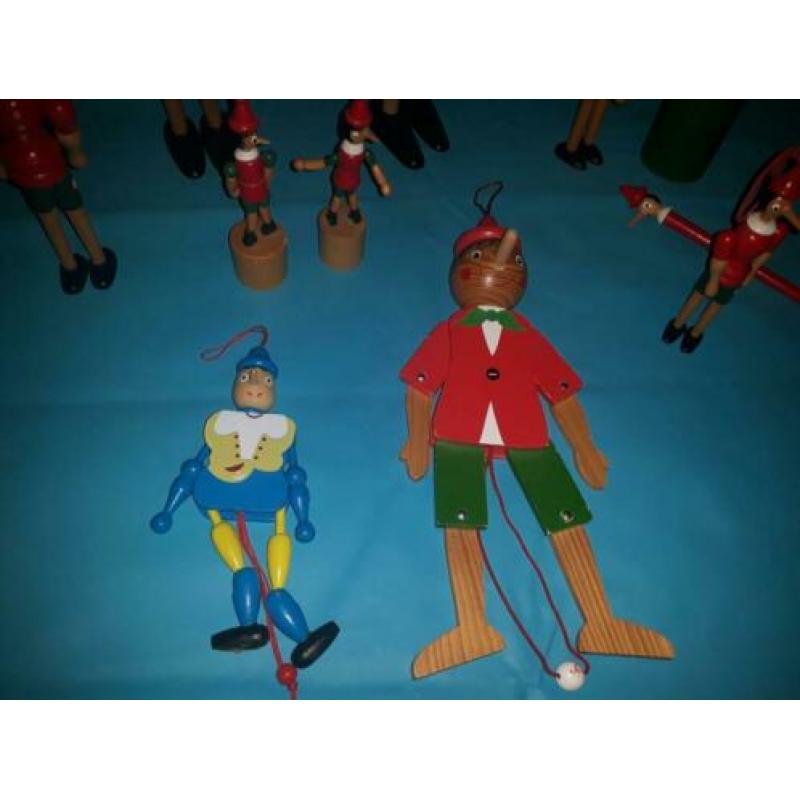 13 houten pinocchio poppetjes Van klein naar groot