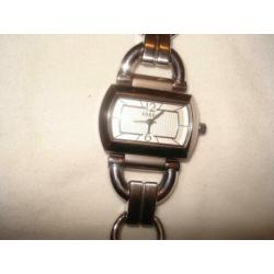 Te koop damespolshorloge merk FOSSIL