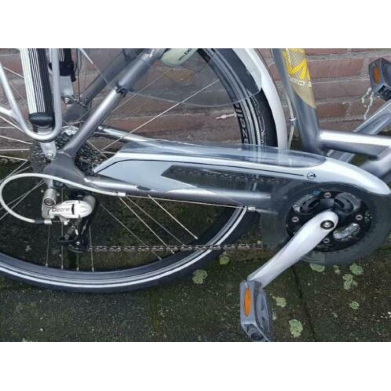 Prachtige Gazelle damesfiets l framehoogte 55 cm prima staat