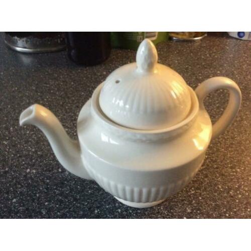 Zgan grote theepot WEDGWOOD EDME