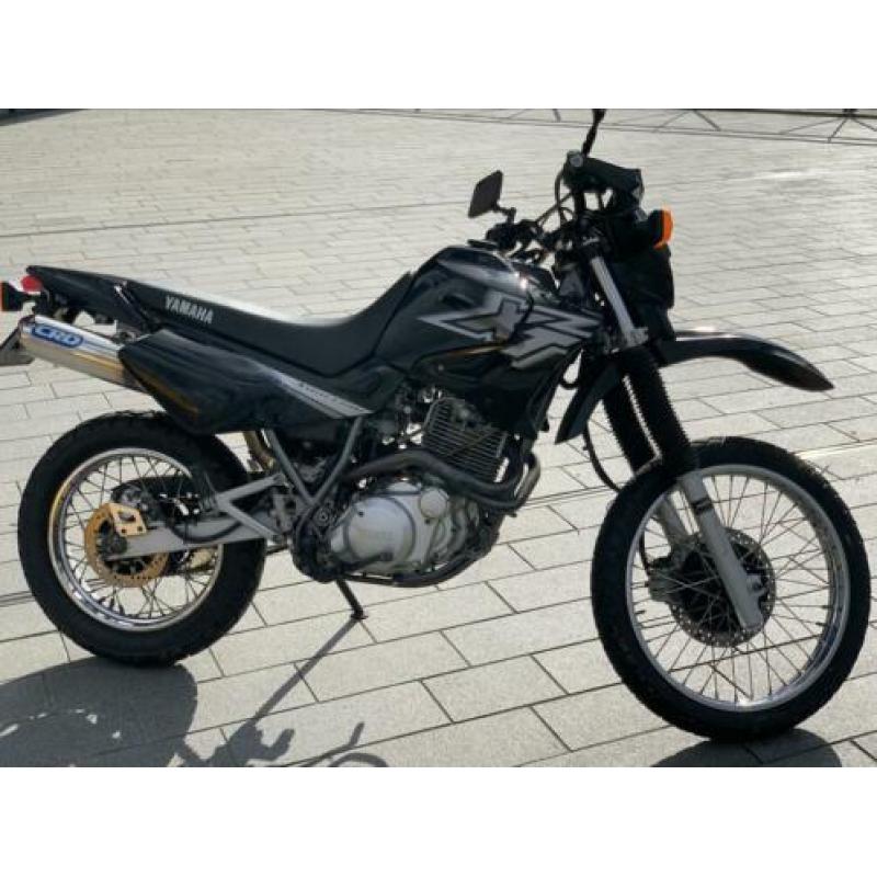 Mooie zwarte XT600E te koop met slechts 24.000 km