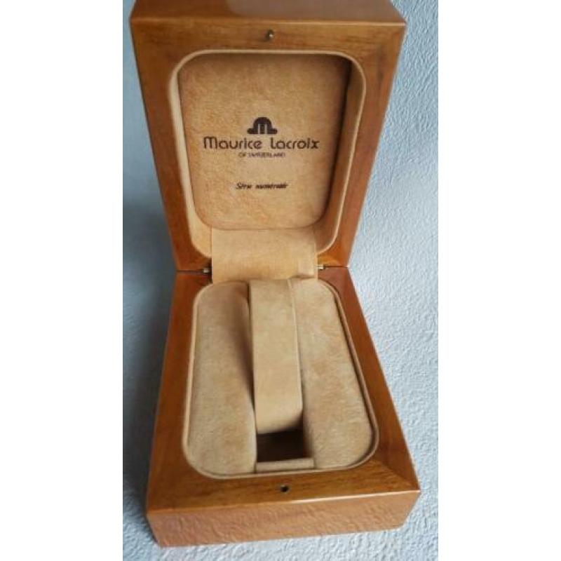 MEGA Luxe houten verpakking van Maurice LaCroix horloge
