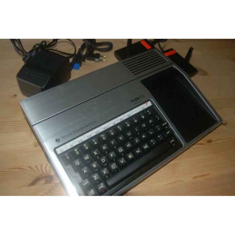 Texas Instruments TI-99/4a Met Expansionsystem!!!