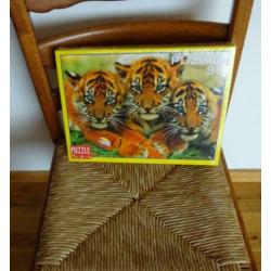 Nieuw 99 stukjes puzzel art NO: AZ 9901/1043, zit nog in de