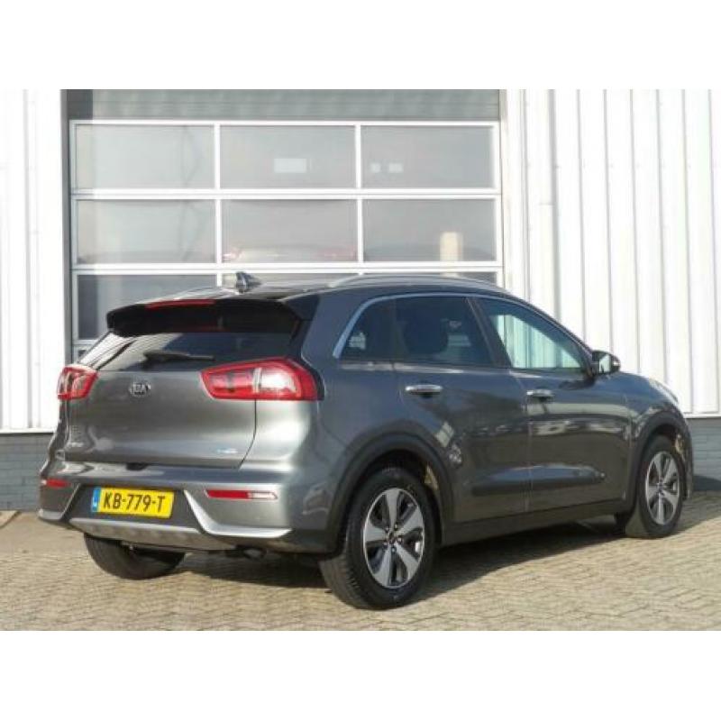 Kia Niro 1.6 GDi Hybrid First Edition *Privacy Glass*