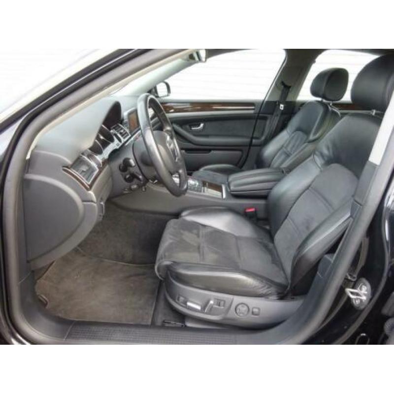 Audi A8 3.7 Quattro Pro Line (bj 2005, automaat)