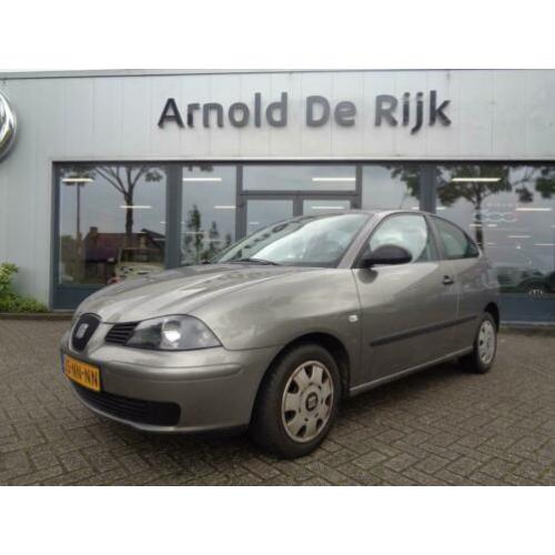 Seat Ibiza 1.4 Automaat met Invalide aanpassing (bj 2004)