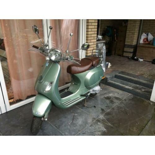 Vespa LXV Portofino 25 km/u 2T