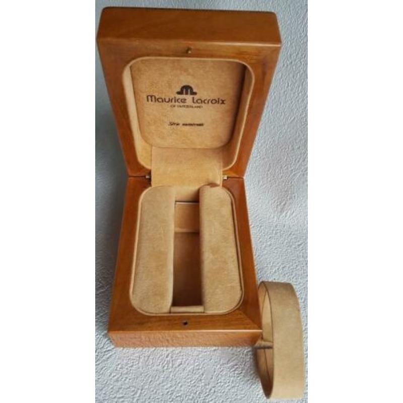 MEGA Luxe houten verpakking van Maurice LaCroix horloge